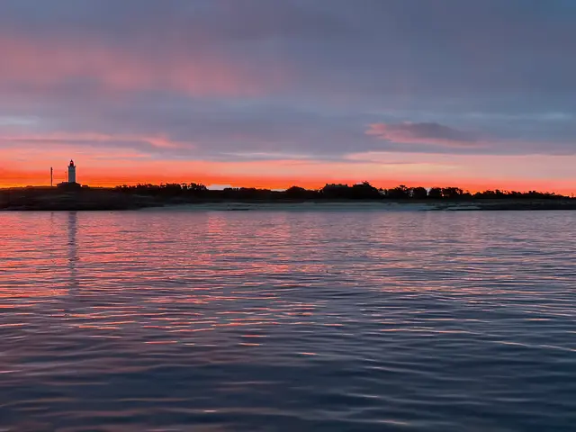 Lever de soleil sur l'archipel des Glénan